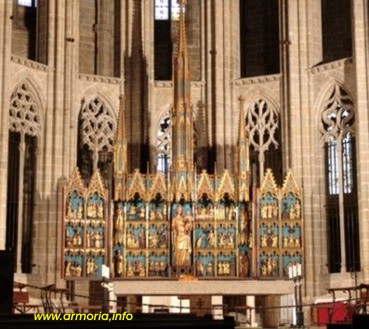 altar-major-retaule-catedral.jpg